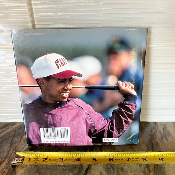 Tiger Woods the Making of a Champion book - Picture 3 of 3